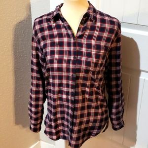 H&M button down long sleeve shirt.